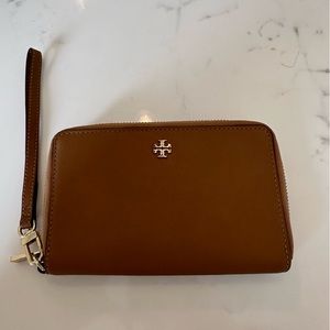 Tory Burch wallet